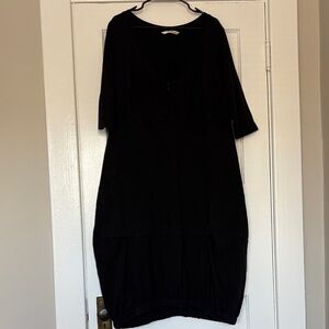Black V-Neck Bubble Hem Dress